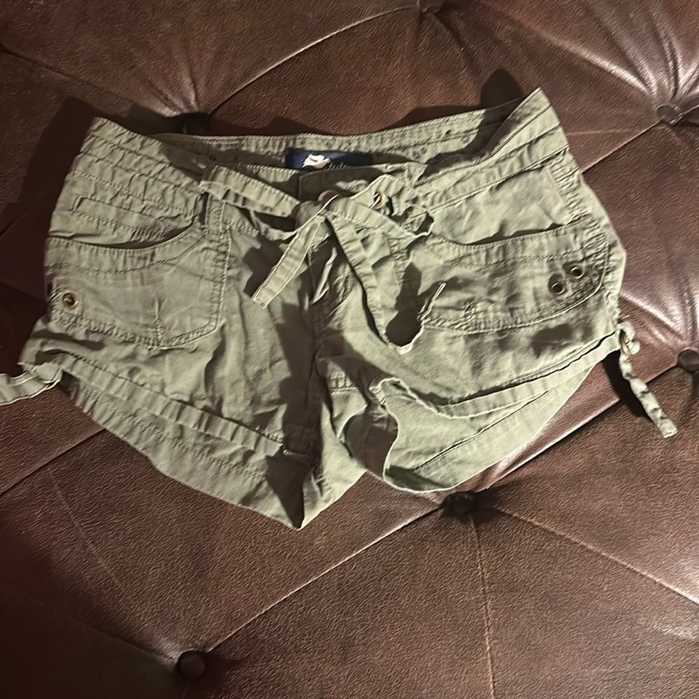 Type green cute short size 1 good condition